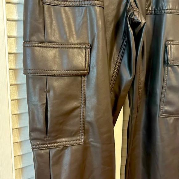 NWOT American Eagle Outfitters chocolate brown faux leather cargo Pants - Picture 3 of 5